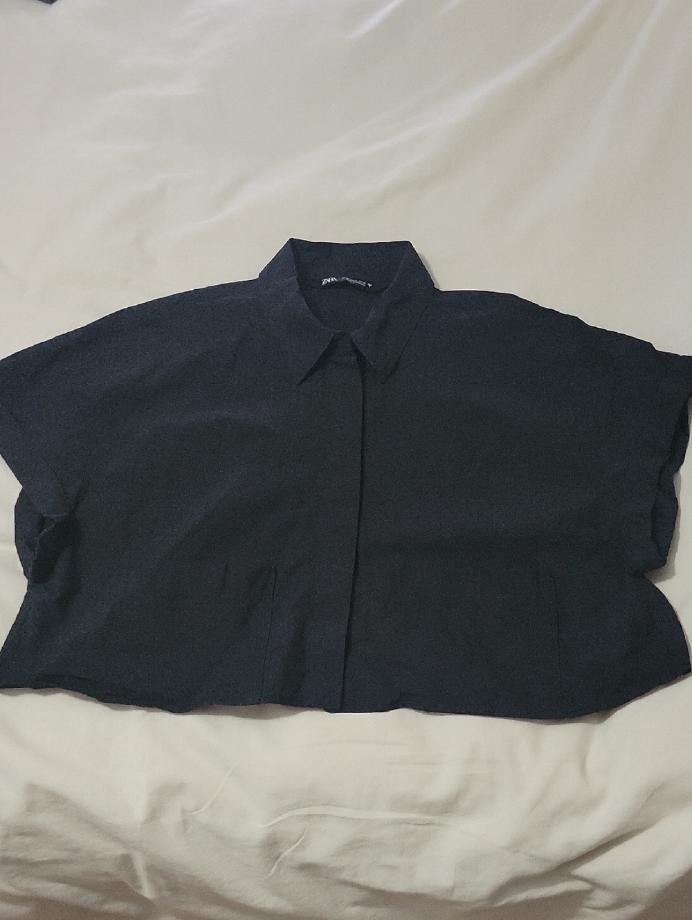 Zara Black Boxy Button-Front Short Sleeve Shirt